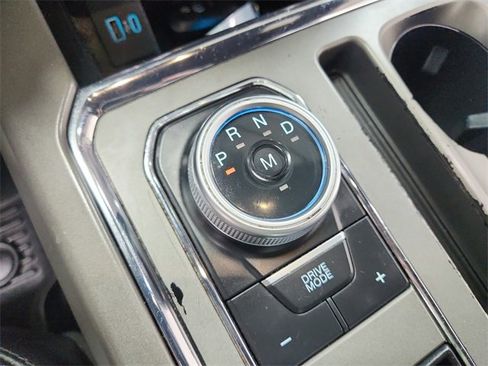 Used 2021 Ford Expedition XLT image 25