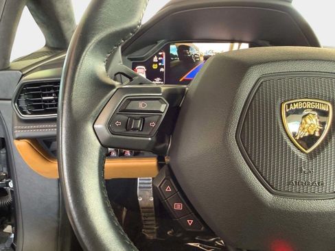 Used 2018 Lamborghini Huracan LP 580-2 RWD image 48