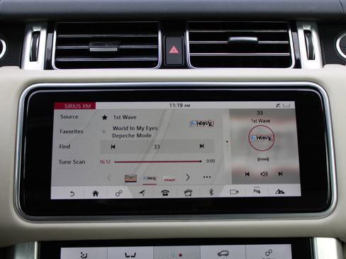 Used 2022 Land Rover Range Rover Westminster Edition image 18