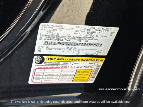Used 2025 Ford Expedition Active RWD image 19