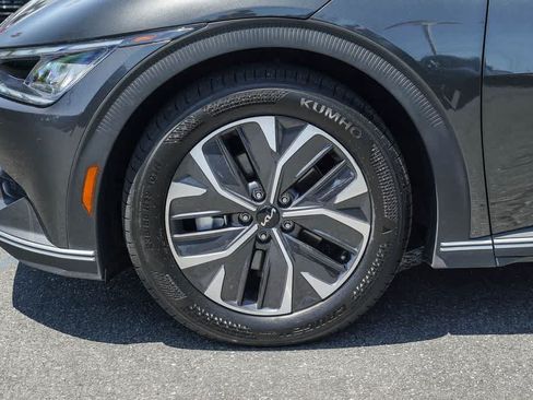 Certified 2023 Kia EV6 Light RWD image 10