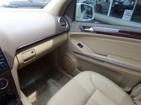 Used 2012 Mercedes-Benz GL 450 4MATIC image 58