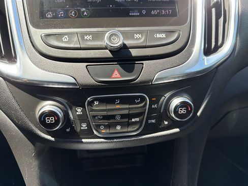 Used 2020 Chevrolet Equinox LT w/ Midnight Edition FWD image 29