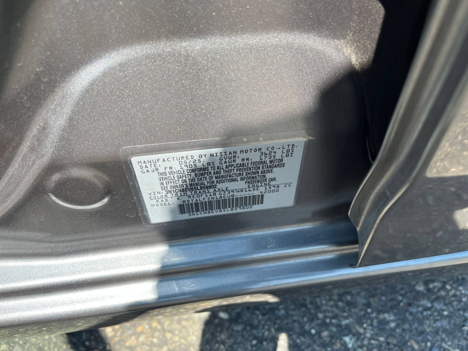 Used 2025 Nissan Versa SV FWD image 28