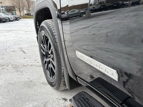 Used 2022 GMC Sierra 1500 Elevation image 15