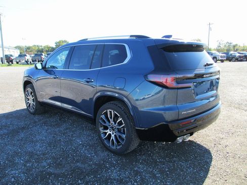 New 2026 GMC Acadia Denali Ultimate image 5