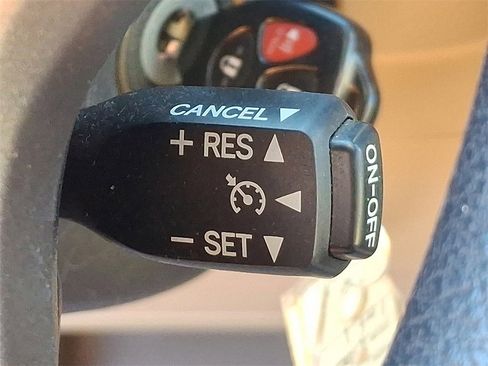 Used 2013 Toyota 4Runner SR5 image 23