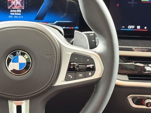 Used 2026 BMW X7 M60i AWD/4WD image 13