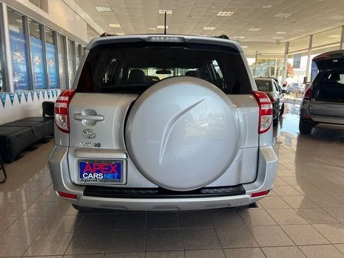Used 2011 Toyota RAV4 2WD w/ Base L4 Extra Value Pkg image 10