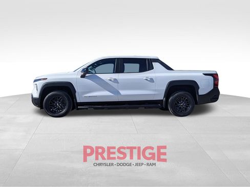 Used 2024 Chevrolet Silverado EV W/T AWD/4WD image 12