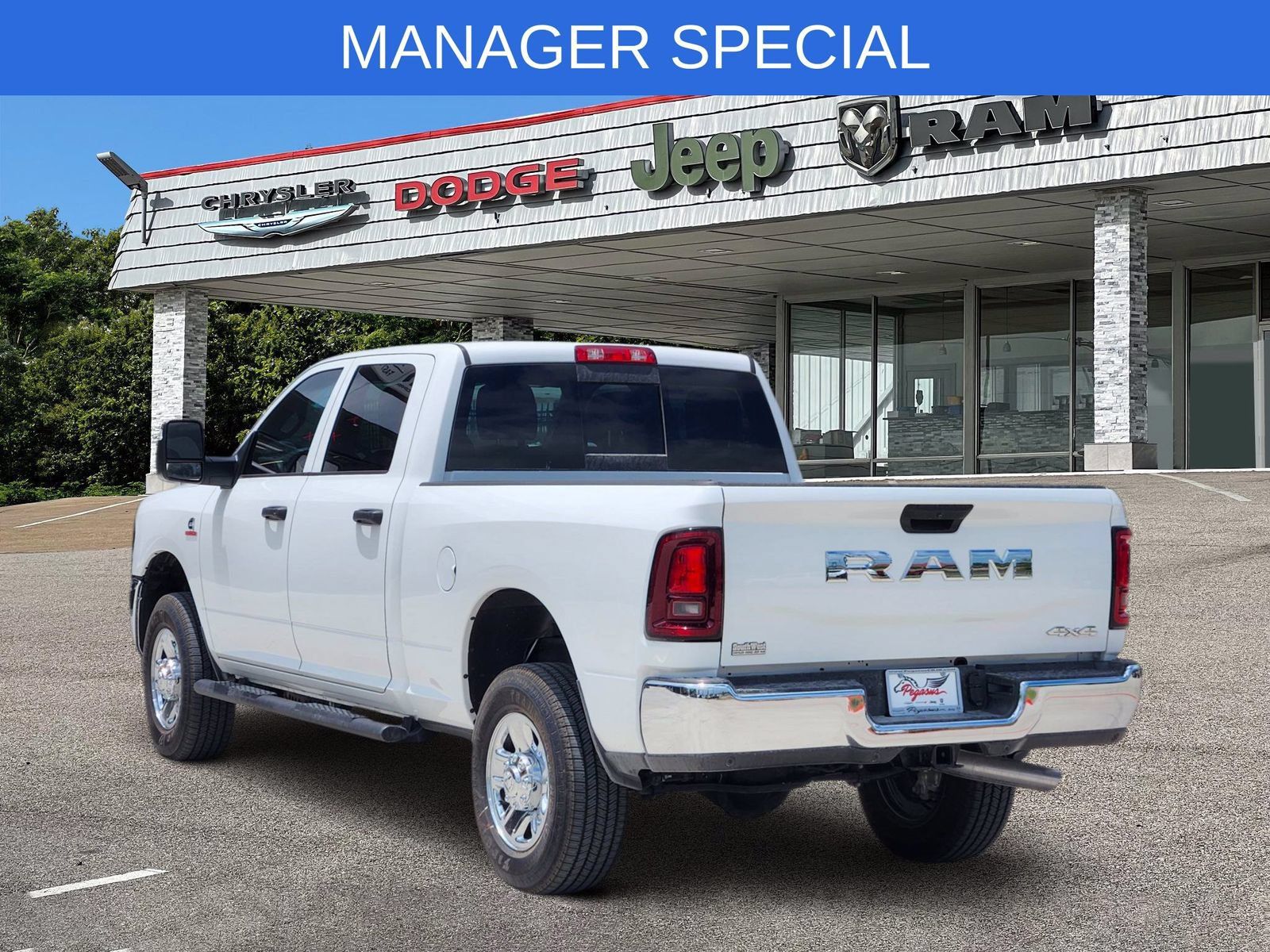 New 2026 RAM 2500 Tradesman AWD/4WD image 5