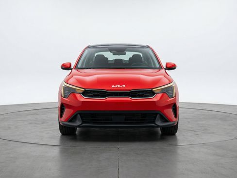 Used 2025 Kia K4 FWD image 2