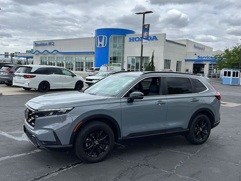 Certified 2025 Honda CR-V Sport-L image 1