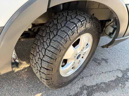 Used 2018 Ford Transit 250 T-250 130 Low Rf 9000 GVWR Sl image 30