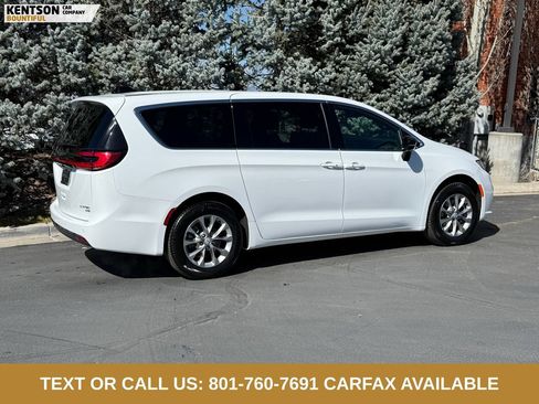 Used 2026 Chrysler Pacifica Limited AWD/4WD image 7