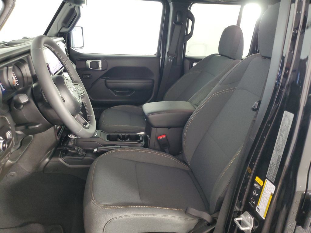 Used 2026 Jeep Wrangler Unlimited Sport AWD/4WD image 12