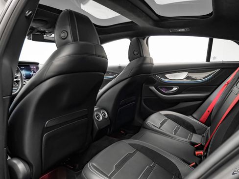 Used 2022 Mercedes-Benz AMG GT 43 image 81