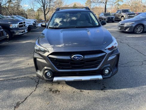 Used 2023 Subaru Outback Limited image 2