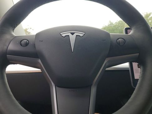 Used 2021 Tesla Model 3 Long Range AWD/4WD image 24