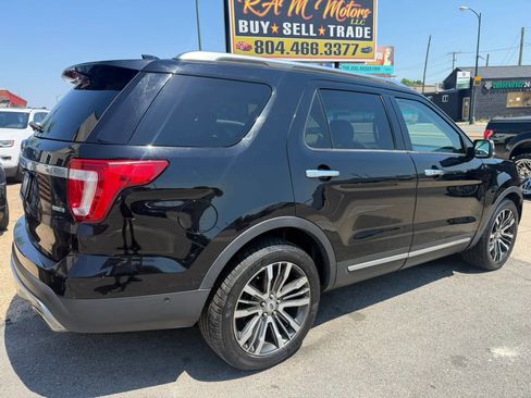 Used 2016 Ford Explorer Platinum AWD/4WD image 3