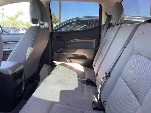Used 2019 Chevrolet Colorado W/T image 9