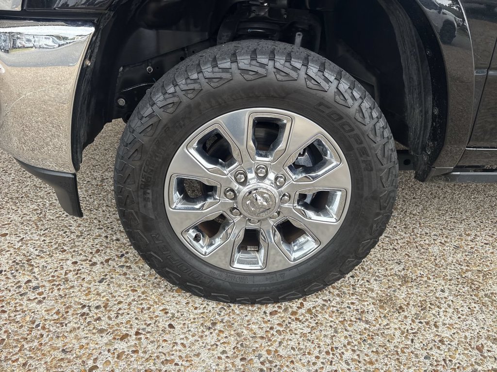 Used 2022 RAM 2500 Limited AWD/4WD image 33