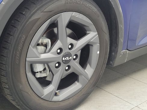 Used 2025 Kia K4 FWD image 31