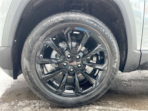 Used 2026 GMC Terrain Elevation w/ Elevation Premium Package image 31