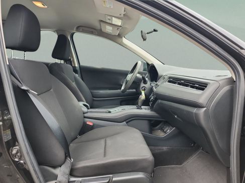 Used 2016 Honda HR-V LX image 18