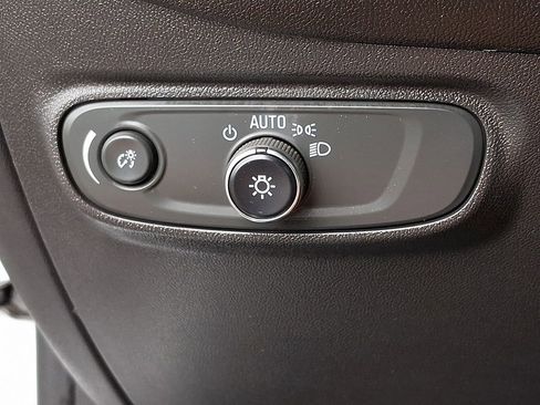 Certified 2023 Chevrolet Equinox LS w/ LPO, Floor Liner Package AWD/4WD image 27