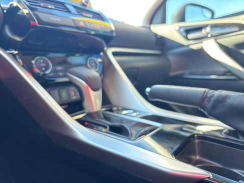 Used 2024 Mitsubishi Eclipse Cross LE image 18