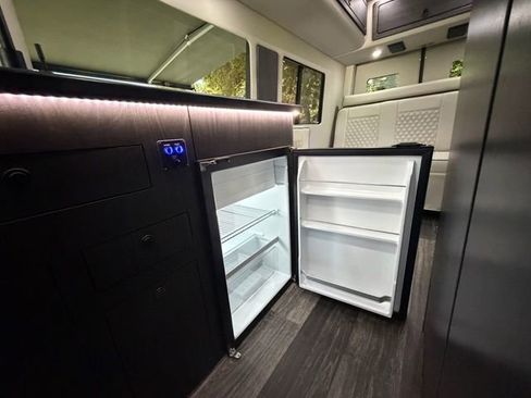 New 2025 Mercedes-Benz Sprinter 3500 image 49