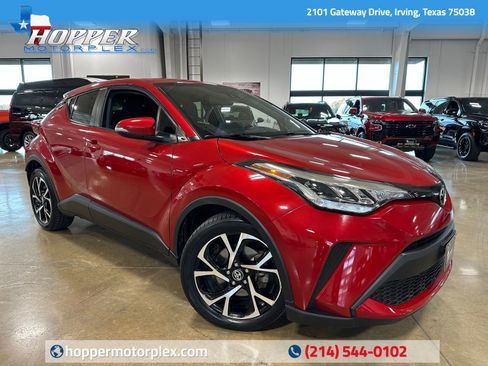Used 2020 Toyota C-HR XLE image 1