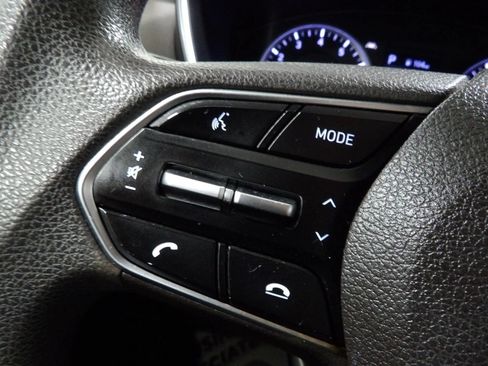 Used 2019 Hyundai Santa Fe SE w/ Cargo Package FWD image 19