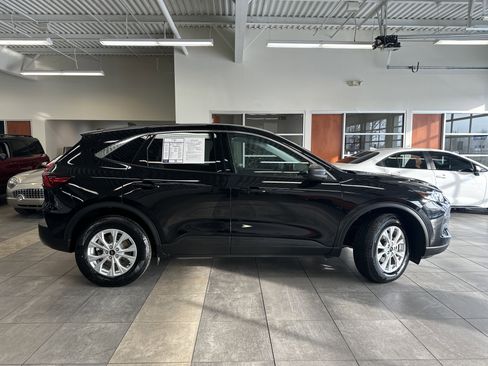 Used 2023 Ford Escape Active image 11