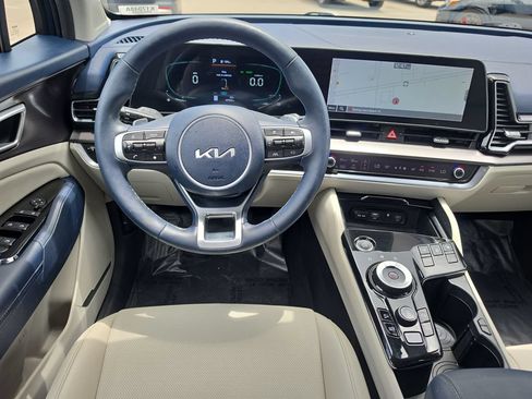 Used 2023 Kia Sportage EX AWD/4WD image 26