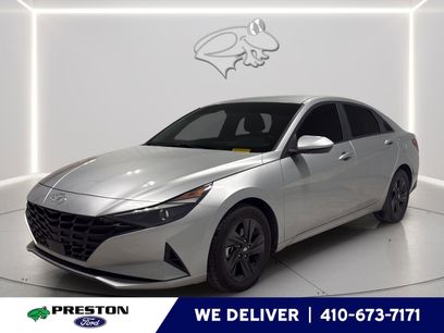 Used 2021 Hyundai Elantra SEL w/ Convenience Package