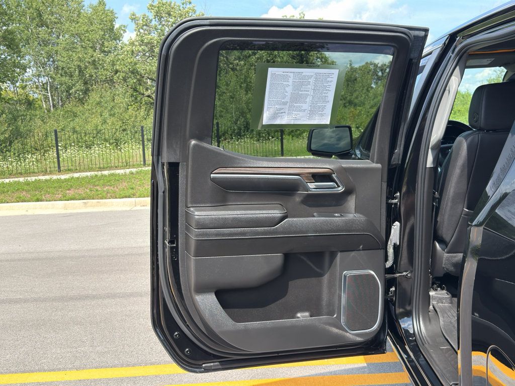 Used 2023 Chevrolet Silverado 1500 RST AWD/4WD image 33