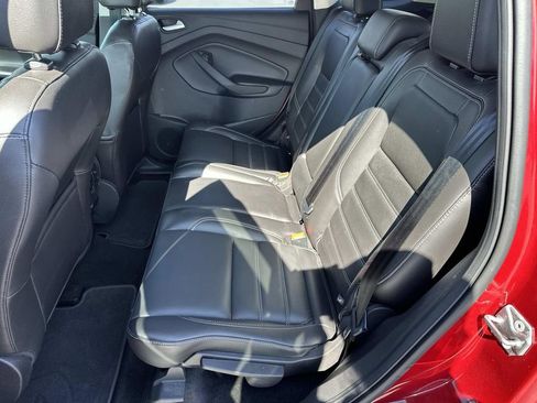 Used 2017 Ford Escape Titanium AWD/4WD image 12