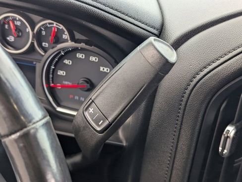 Used 2022 Chevrolet Silverado 2500 LTZ w/ LTZ Convenience Package image 29