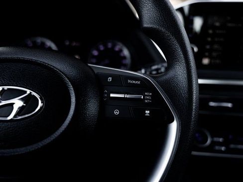 Used 2023 Hyundai Sonata SEL image 12