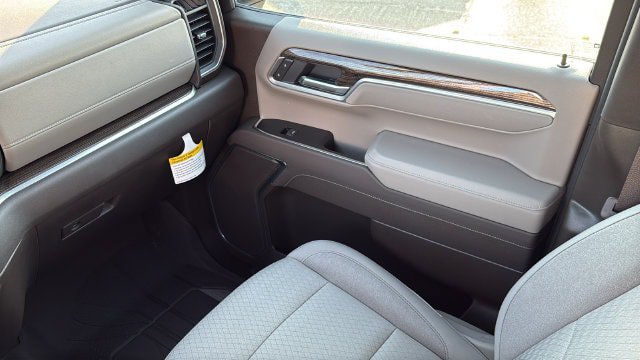 New 2026 Chevrolet Silverado 1500 RST w/ RST Select Package AWD/4WD image 9