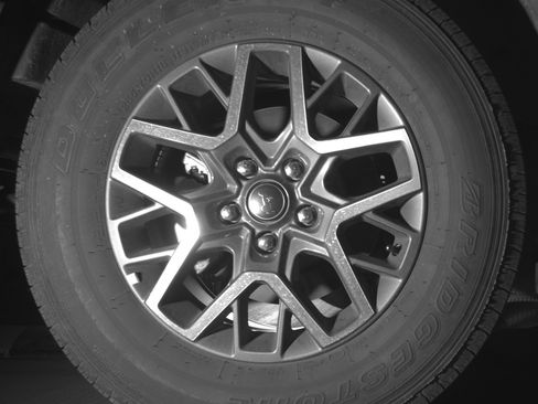 Used 2025 Jeep Wrangler Sahara image 15