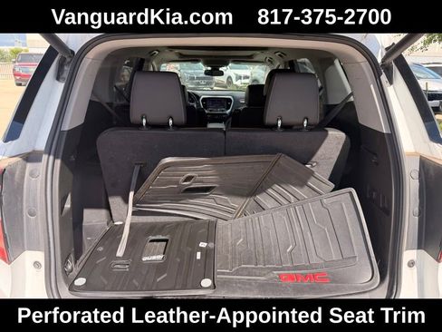 Used 2023 GMC Acadia SLT w/ Elevation Edition FWD image 29