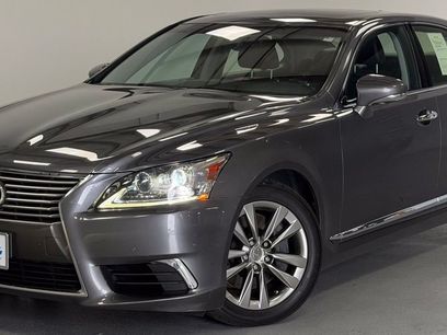 Used 2016 Lexus LS 460 AWD w/ Comfort Package