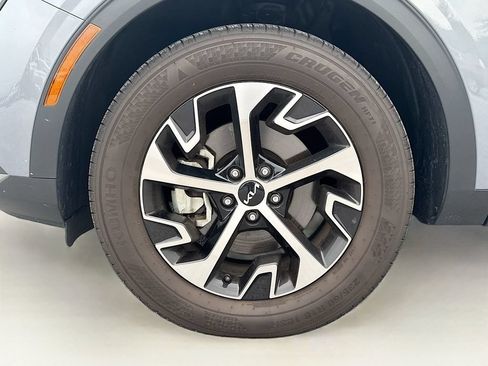Certified 2024 Kia Sportage EX AWD/4WD image 33
