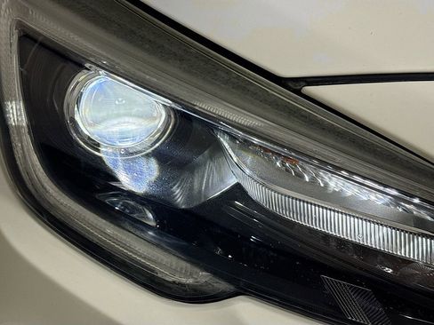 Used 2019 Subaru Outback 3.6R Touring w/ Popular Package #3A image 38