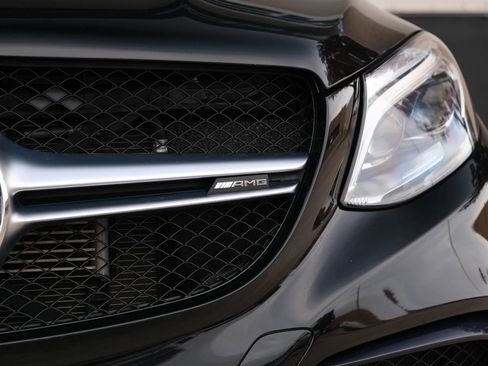 Used 2019 Mercedes-Benz GLE 63 AMG S image 4