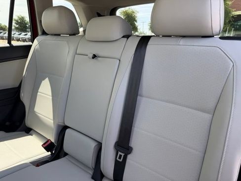 Used 2019 Volkswagen Tiguan S FWD image 21