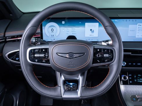 New 2026 Genesis GV70 2.5T Sport Prestige w/ G1 Accessory Package image 15